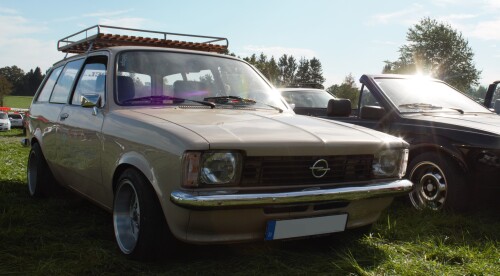 20231003-Oldtimertreffen-Ammersee-Opel-Kadett-C-Kombi.jpg