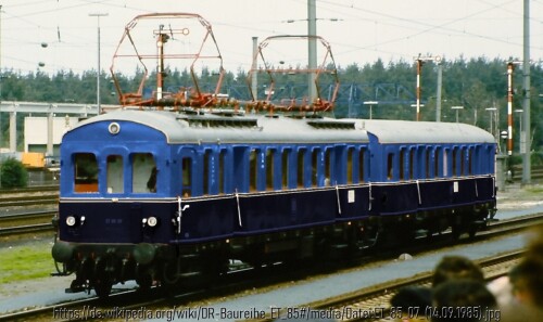 ET_85_BR-485-Karwendel-Express-hellblau-35-50-75-15-20.jpg