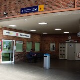 20231007-Tuttlingen-Bahnhof-Bahnhofshalle-Bahnsteig-11