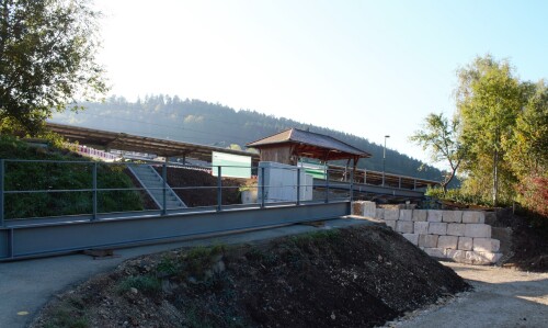 20231007-Tuttlingen-Bahnhof-Bahnhofshalle-Bahnsteig-12.jpg