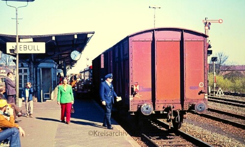 1974 Niebüll Bahnhof MAK Triebwagen (1)