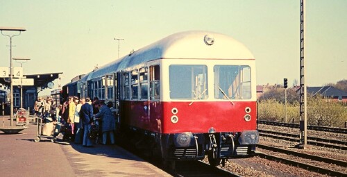 1974 Niebüll Bahnhof MAK Triebwagen (2)