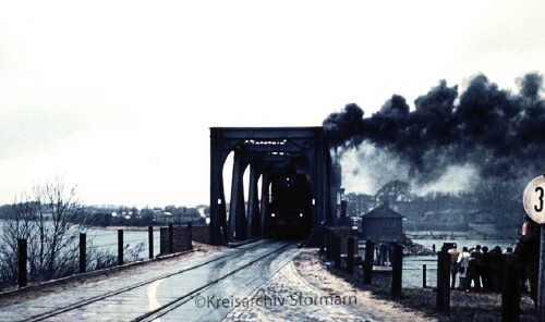 BR 01 Flensburg 1972 Lindaunis Brrückendurchfahrt (1)