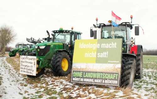 Bauernprotest-2024-Trecker-Traktor-20240117-RZ-Herzogtum-Lauenburg-8.jpg