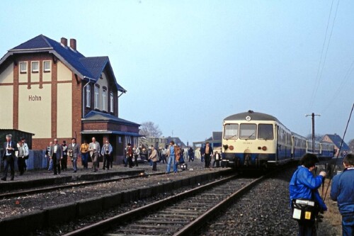 ET-515-Hohn-Bahnhof-1984.jpg