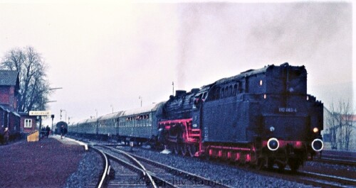 BR-012-Bodenfelde-Bahnhof-BR-12-1973.jpg