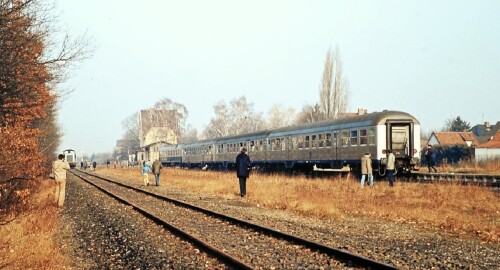 BR 212 Wathlingen Bahnhof Sonderzug Gesellschaftswagen Silberlinge 1984 (2)