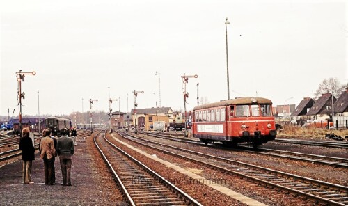 Walsrode-Bahnhof-1980-MAN-Schienenbus-1.jpg