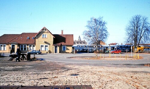 Wittingen Bahnhof V200 BR 220 LBE DoSto Lübeck Büchener Doppelstockwagen 1980 (1)