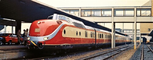 Bremerhaven-Bahnhof-1979-VT-11.5-BR-601-Intercity-IC-DB-Deutsche-Bundesbahn-4.jpg