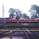 1984-Uelzen-Bahnhof-BR-220-V-200-Doppeltraktion-Sonderzug-historischer-Zug-5