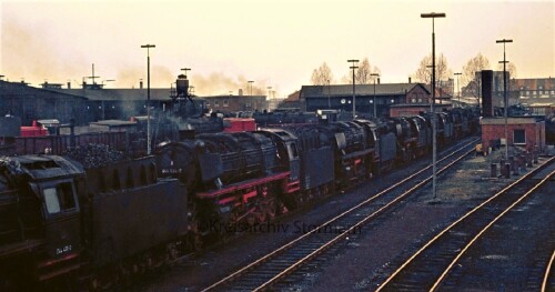 Emden Bahnhof 1975 BW Dampflokomotiven zur Verschrottung b