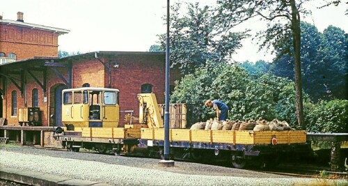 1967-Trittau-Bahnhof-DB-Bundesbahn-Baufahrzeuge-3.jpg