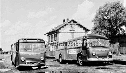 Trittau 1958 Kreisbahn Stormarn Bahnhof und Busbahnhof Büssing (3)