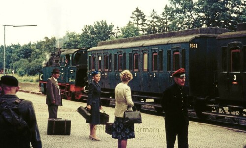 Trittau-Bahnhof-1973-Filmaufnahmen-3.-Reich-um-1944-k-1c-1.jpg