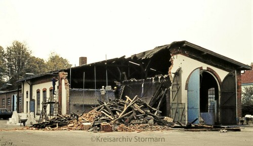 1977 Abriß Abriss Kreisbahn Stormarn Bahnhof Trittau Lokschuppen (3)