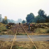 1977-Trittau-Gleisruckbau-DB-Streckenteilstilllegung-arbeiten-und-Schotteraufarbeitung-5