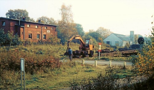 1977 Trittau Gleisrückbau DB Streckenteilstilllegung arbeiten und Schotteraufarbeitung (6)