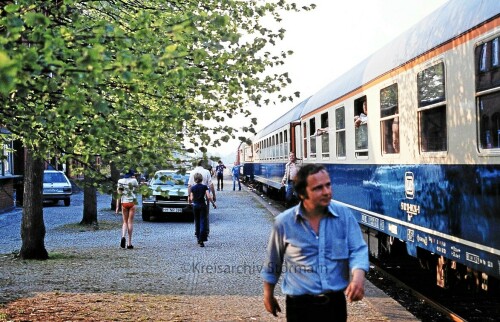 1979 Trittau Bahnhof Sonderzug BR 212 027 UIC ozeanblau beige (1)