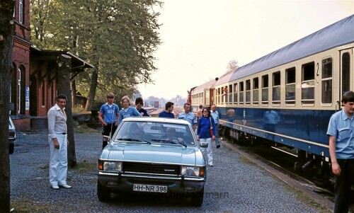 1979 Trittau Bahnhof Sonderzug BR 212 027 UIC ozeanblau beige (2)