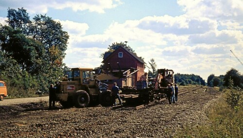 Dwerkathen_Bahnhof_Haltestelle_1977_Schieneruckbau_Stilllegung_Bahnstrecke_Schwarzenbek_Bad_Oldesloe-4.jpg