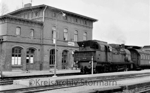 Mollhagen_Bahnhof_Haltestelle_1965_BR078_Nahverkehr_Dampflok-1.jpg