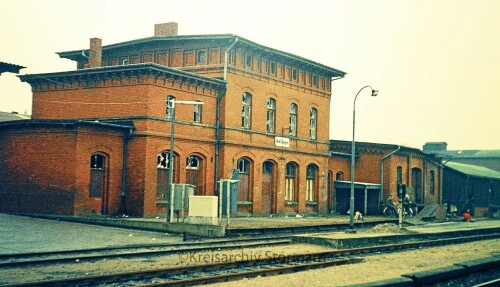 Mollhagen Bahnhof Haltestelle 1972 Raiffeisen Eisenbahn Gleise Köf3 Rangieren DB (0)