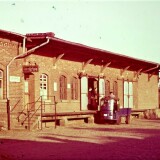 Schwarzenbek_Bahnhof_1965_Guterschuppen