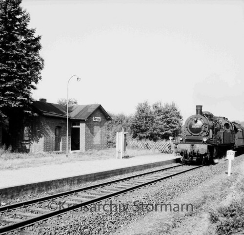 Sprenge_Bahnhof_Haltestelle_1964-0-BR78.jpg