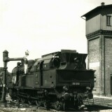 schwarzenbek_Bahnhof_1959_br78_Wasserturm_a-1