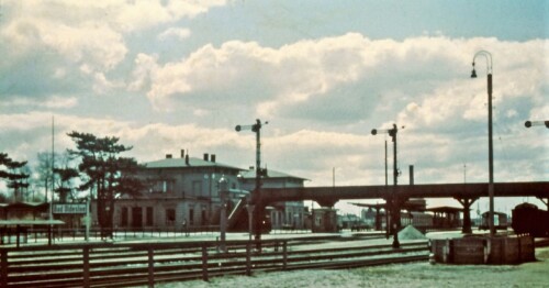 bad_oldesloe_Bahnhof_1938_preusische-Flugelsignale.jpg