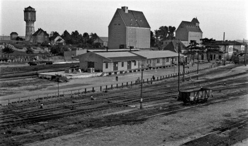 bad_oldesloe_bahnhof_1955-1.jpg