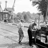 Bad_Oldesloe_Bahnubergang_1963_Bahnschranke_Reperatur