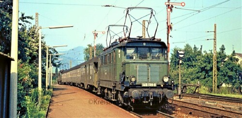 E 45 BR 145 169 Altbaulok Bahnhof Kirchzarten 1973