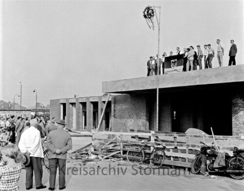 bad oldesloe bahnhof 1959 Neubau Rohbau Richtfest