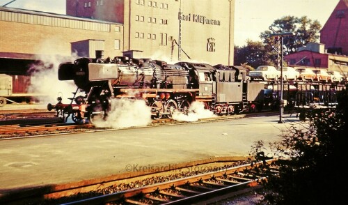 BR050 Kabine Güterzug bahnhof bad oldesloe 1968 Dampflok Dampfbetrieb (1)