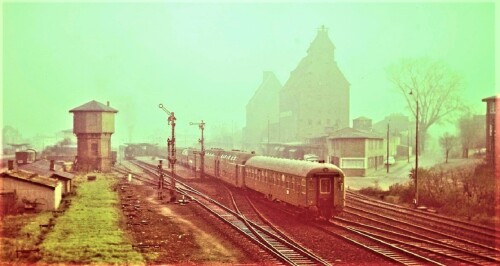 Bad Oldesloe Bahnhof 1966 (1) V160 Lollo Hasenkasten DB DoSto LBE DAB50 Doppelstockwagen Eilzug 