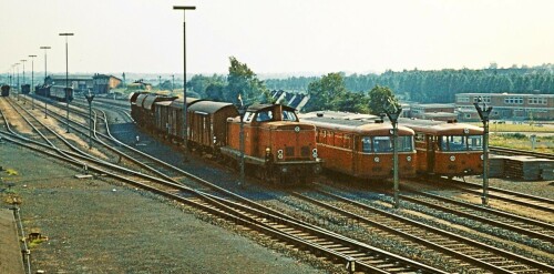 V100_BR212_bahnhof_bad_oldesloe_1968-3.jpg