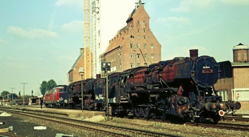 br 050 verschrottung Dampflok BR 218 1972 bad oldesloe bahnhof