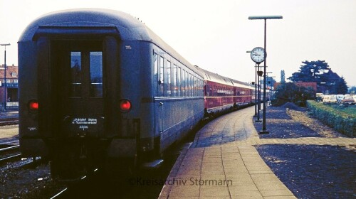 regierungszug salonwagen WS 10205 DB Schlafwagen 1972 bad oldesloe bahnhof (2)