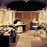 IBM_Werbezug_Hechtwagen_bahnhof_bad_oldesloe_innenansichtComputer_Drucker_Schreibmaschinen_Computer_1974-1