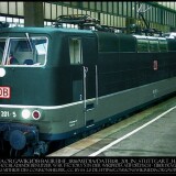 BR_181_E_320_Wikipedia_SNCF_Farbschema_in_Stuttgart_Hauptbahnhof