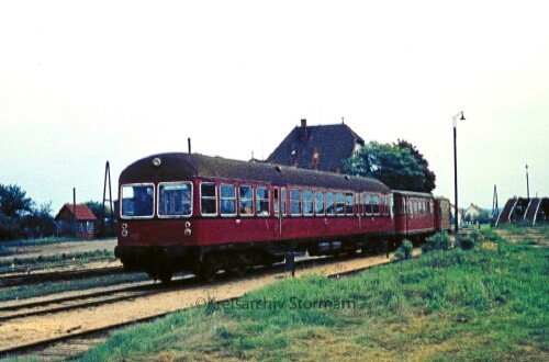 MAK Triebwagen Brome Bahnhof 1974 (5)