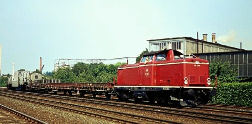 BR 212 Transport Transformator V 100 DB Bahnhof Bad Oldesloe 1977