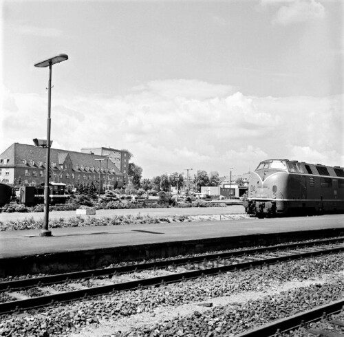 BR 22ß.0 V200 ppurpur Köf 3 DB Bahnhof Bad Oldesloe 1977 Reinhard Marfels