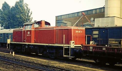 BR 290 321 V90 Bauzug Bahnhof Bad Oldesloe 1976 Gleisvorfeld (13)