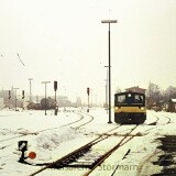 BR_332_Kof_3_ozeanblau_DB_Bahnhof_Bad_Oldesloe_1977