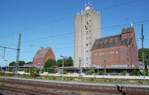 2023 06 Bad Oldesloe Bahnhof ZOB (9)