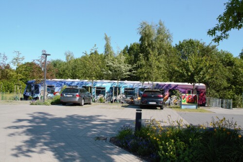 2023 BR 628 CFL als wohnen übernachten im Zug Grafitti Bad Oldesloe Industriegebiet (7)