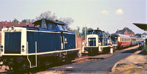 Bahnhof Bad Oldesloe Ausstellung DB Verkehrsausstellung 1988BR 212 326 BR 261 077 Avm Bpmz UIC (1)